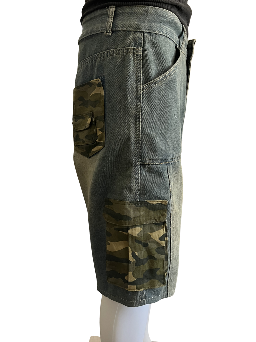 Faded Camo Cargo Jorts
